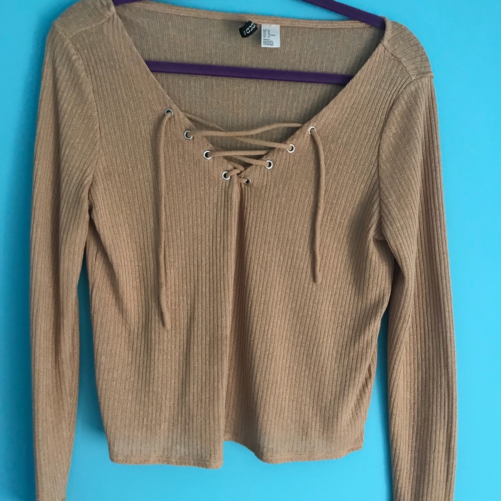 H&M long sleeve nude shirt